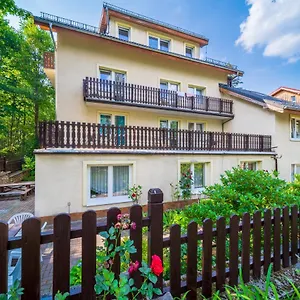 villa-u-janusza.karpacz-hotel.com/